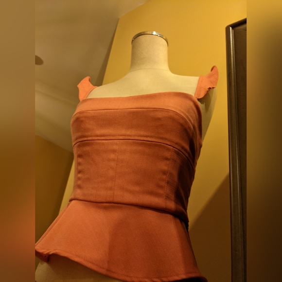 XS bcbg maxazria Salmon color corset top - Picture 10 of 10